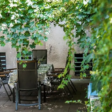 Daire Emaus Garden - Center & 2 Bth