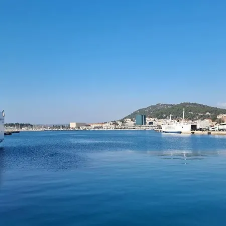 Emaus Garden - Center & 2 Bth * Split