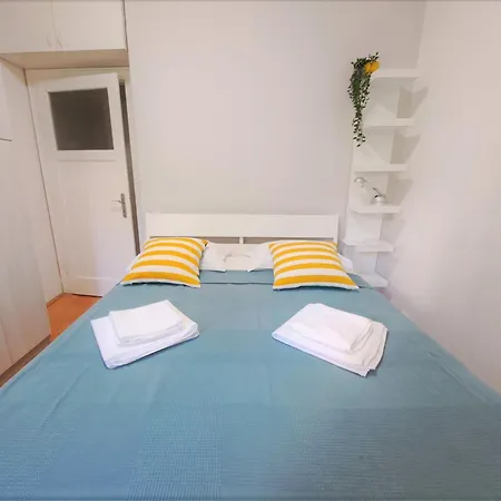 Emaus Garden - Center & 2 Bth Apartamento *