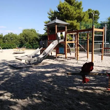 Emaus Garden - Center & 2 Bth Lägenhet *