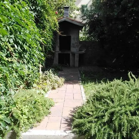 Emaus Garden - Center & 2 Bth * Split