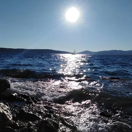 Emaus Garden - Center & 2 Bth Split